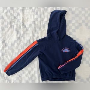 Hanna Andersson hoodie in stretch French terry.